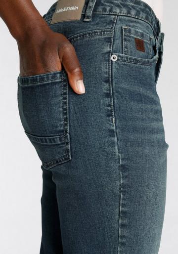 Тертые джинсы