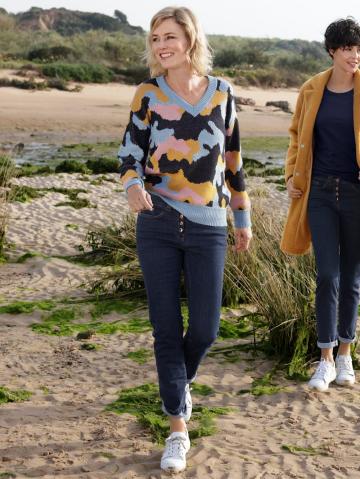 Вязаный пуловер