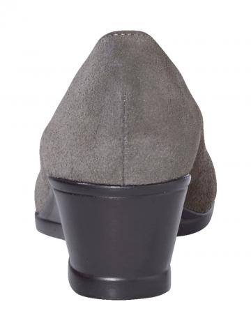 Туфли на танкетке