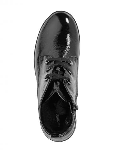 Сапожки на шнуровке