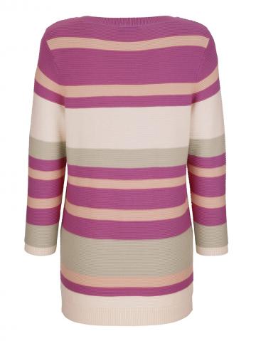 Вязаный пуловер