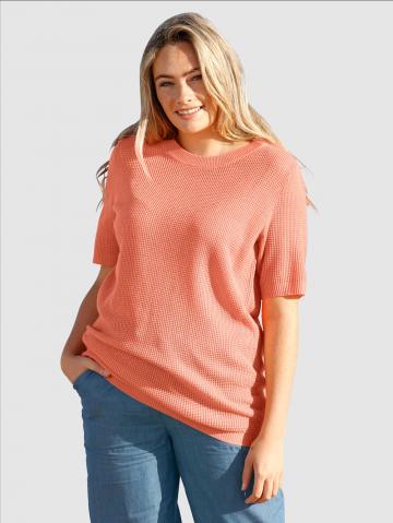 Вязаный пуловер