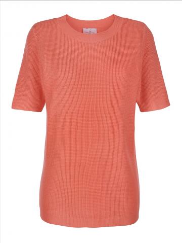 Вязаный пуловер