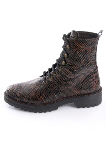 Сапожки на шнуровке