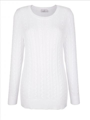 Вязаный пуловер