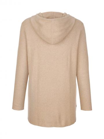 Вязаный пуловер