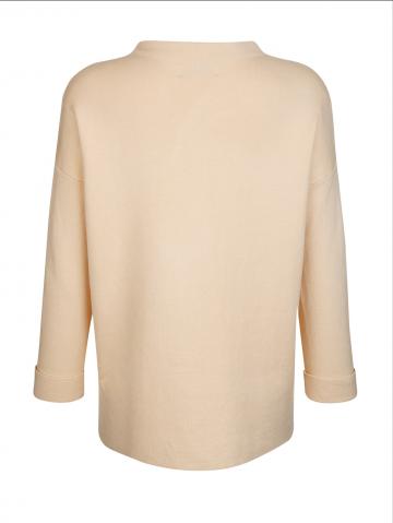 Вязаный пуловер