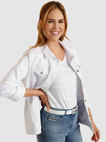 Джинсовая куртка