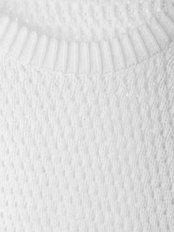 Вязаный пуловер