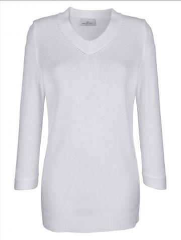 Вязаный пуловер