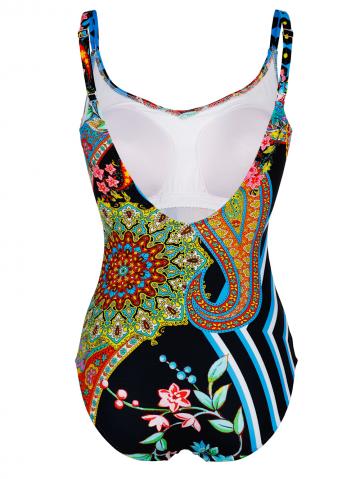 Слитный купальник