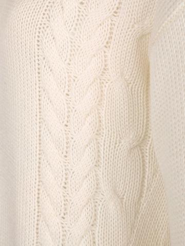 Вязаный пуловер