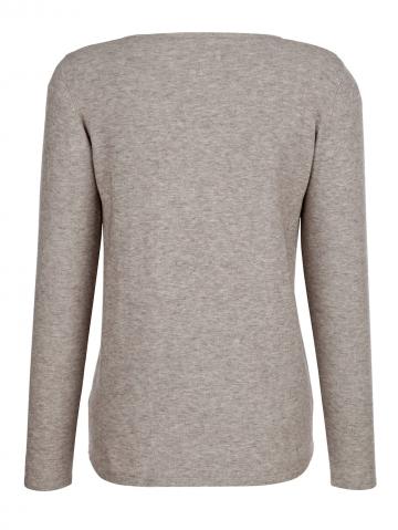 Вязаный пуловер