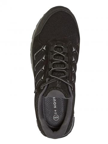 Походные ботинки