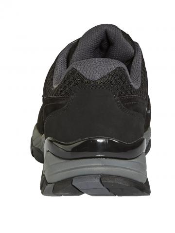 Походные ботинки