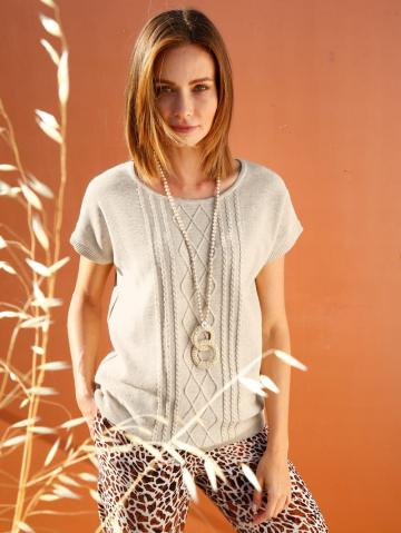 Вязаный пуловер