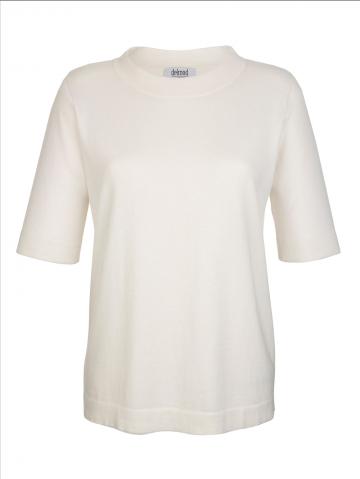 Вязаный пуловер