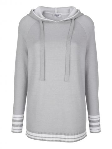 Вязаный пуловер