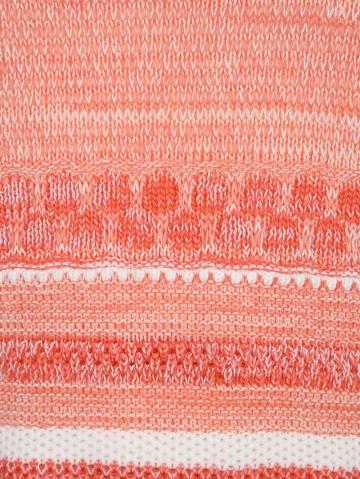 Вязаный пуловер