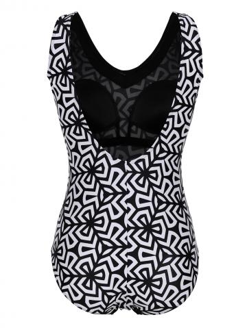 Слитный купальник