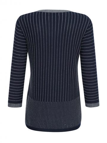 Вязаный пуловер