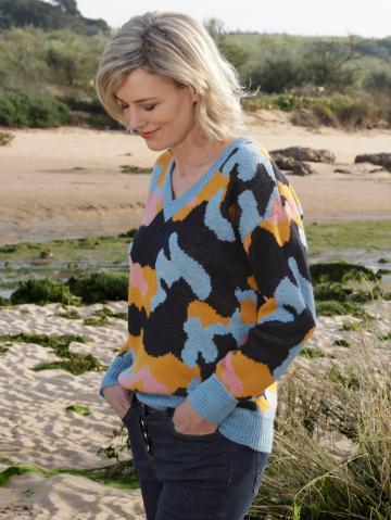 Вязаный пуловер