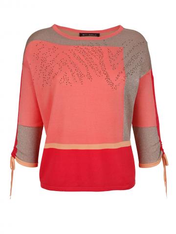 Вязаный пуловер