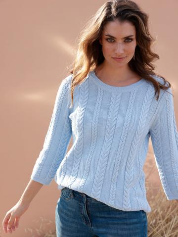 Вязаный пуловер