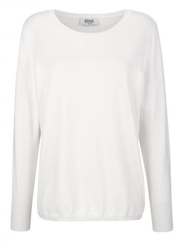 Вязаный пуловер