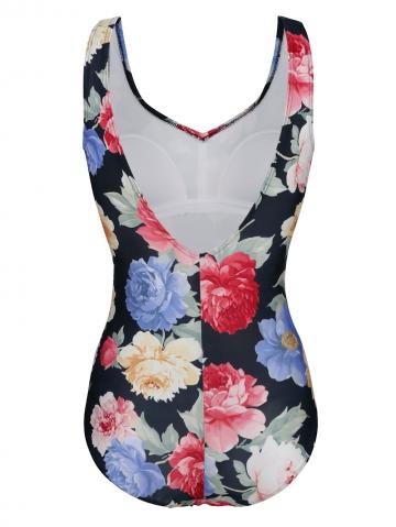 Слитный купальник