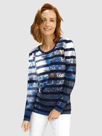 Вязаный пуловер