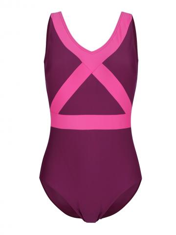 Слитный купальник