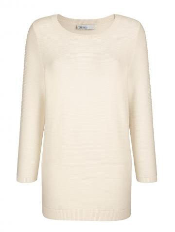 Вязаный пуловер