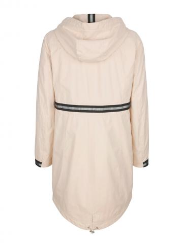 Короткое пальто