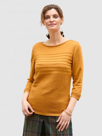 Вязаный пуловер