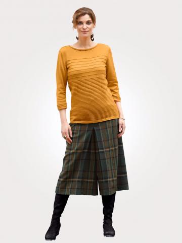 Вязаный пуловер