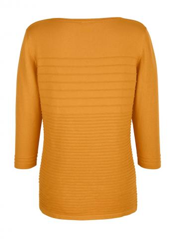 Вязаный пуловер