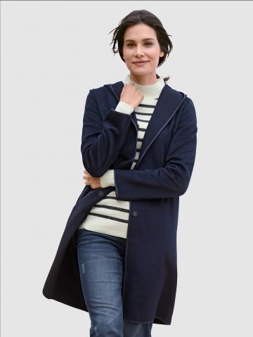 Короткое пальто