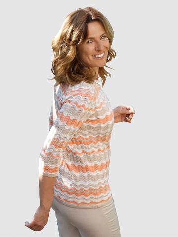 Вязаный пуловер