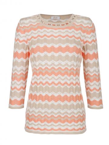 Вязаный пуловер