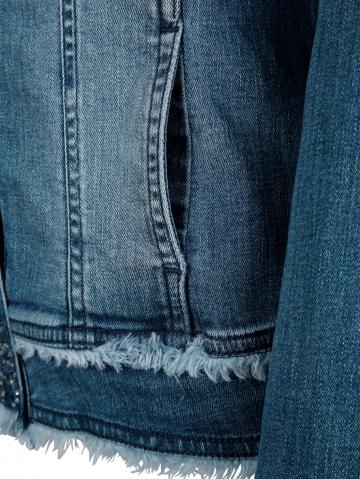 Джинсовая куртка