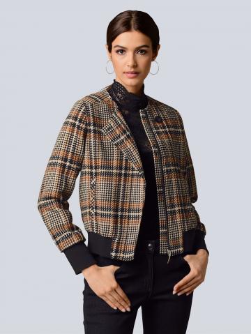 Короткий пиджак