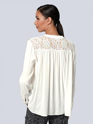 Блузка с длинным рукавом