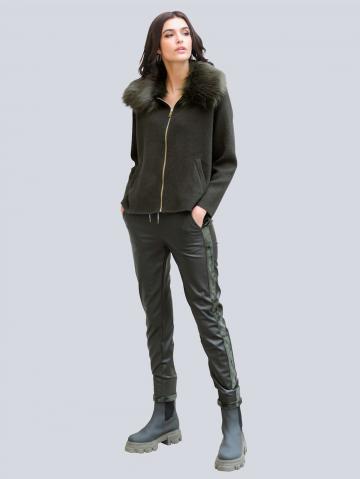 Вязаная кофта