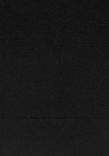 Вязаный пуловер