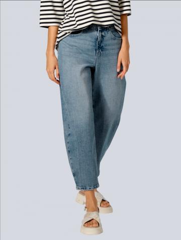 Короткие джинсы