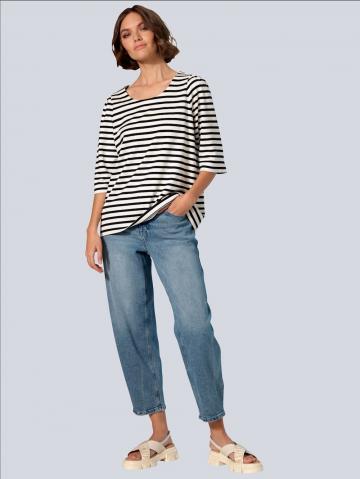 Короткие джинсы