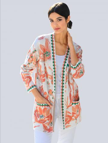 Вязаная кофта