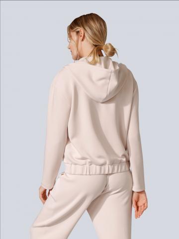 Короткая куртка