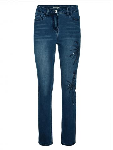 Короткие джинсы